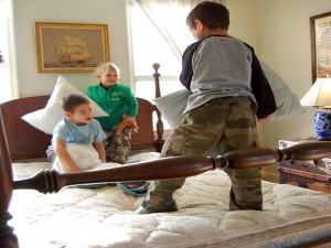 bed pillow fight